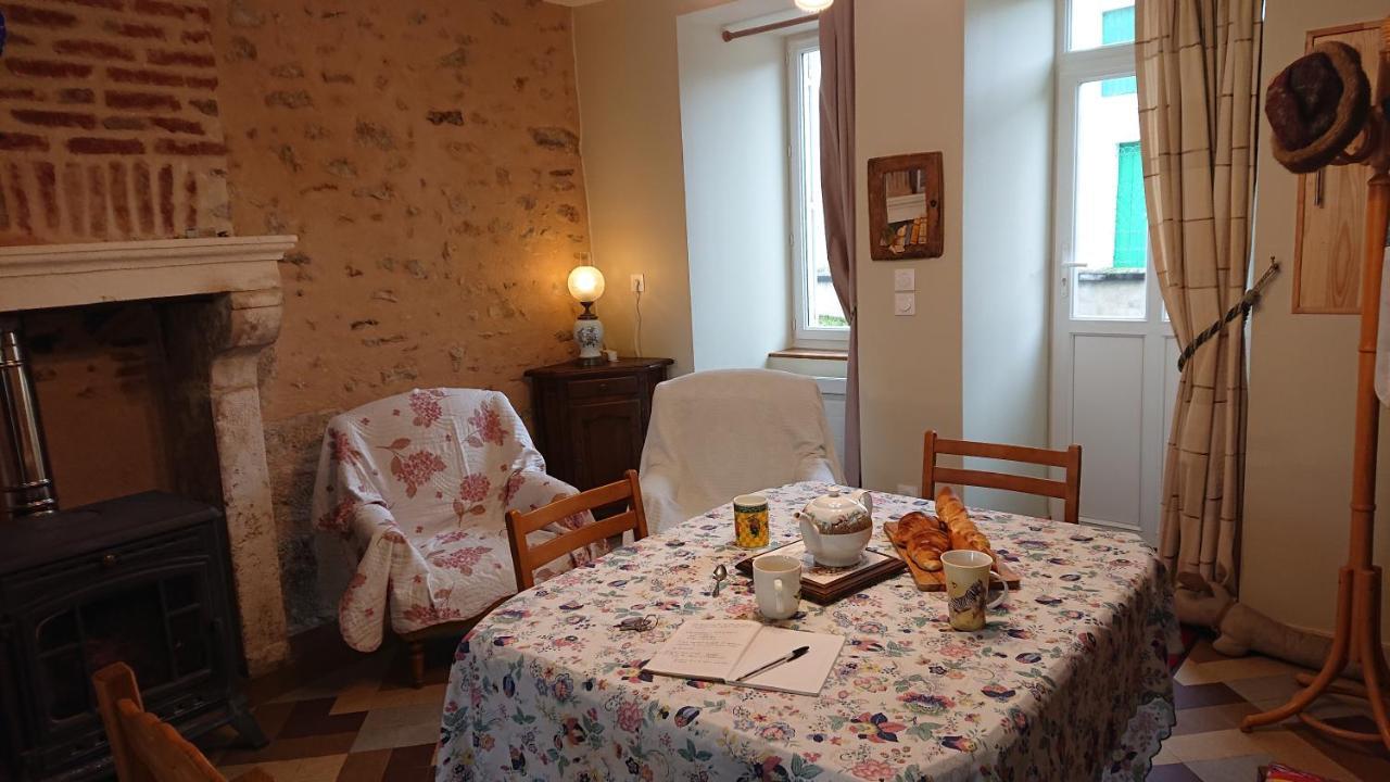 Le Gite Du Herisson, Gite De Charme Et De Confort Le Menoux Екстериор снимка